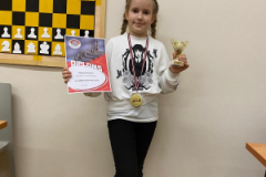 1_vieta_meienem_Surunova