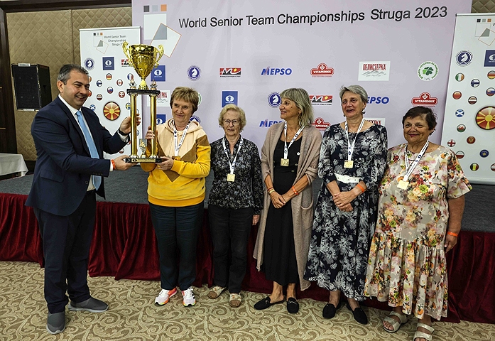 Latvijas dāmu izlase pasaules senioru šaha čempionātā