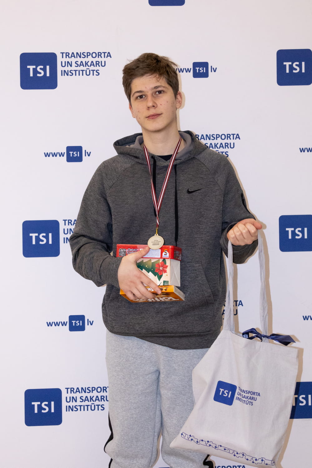 2.vietas ieguvējs U-18 vecuma grupā - Vadims Aleidzāns. 