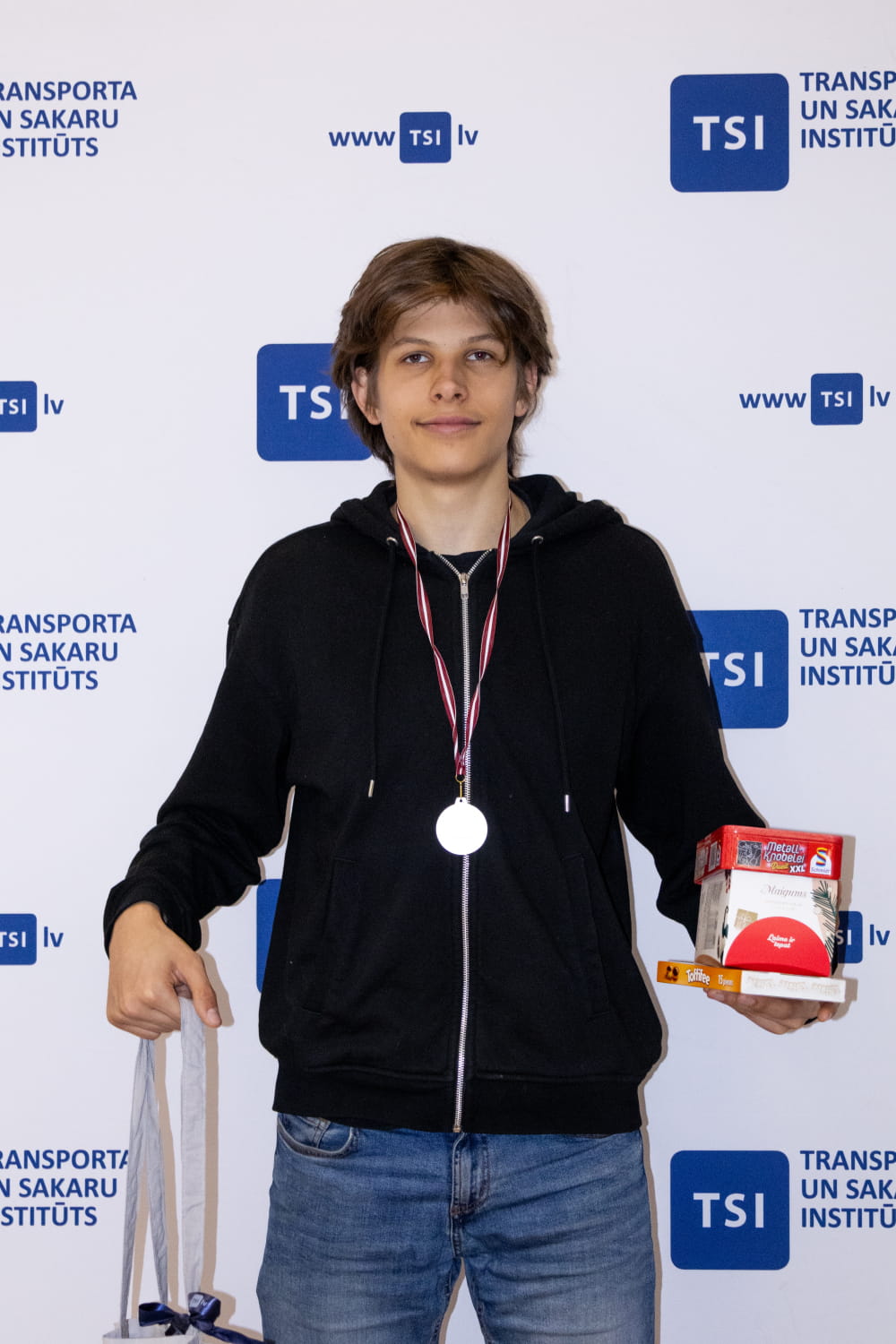 1.vietas ieguvējs U-18 vecuma grupā - Renārs Mūzis